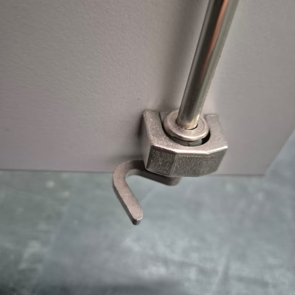 Aktenschrank / Büroschrank / Archivschrank