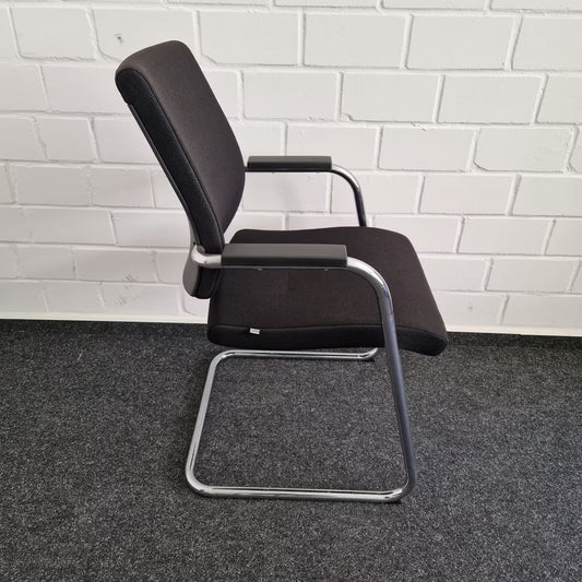 Freischwinger Sedus Black Dot