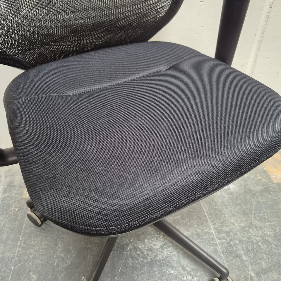 Drehstuhl Vitra Meda Chair