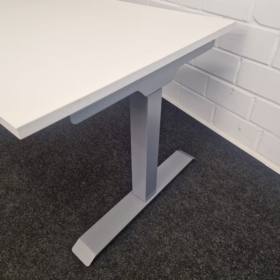 Steh-Sitz Schreibtisch elektrisch NEU
