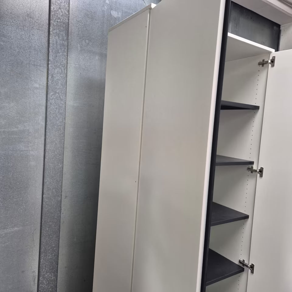Aktenschrank / Büroschrank / Archivschrank