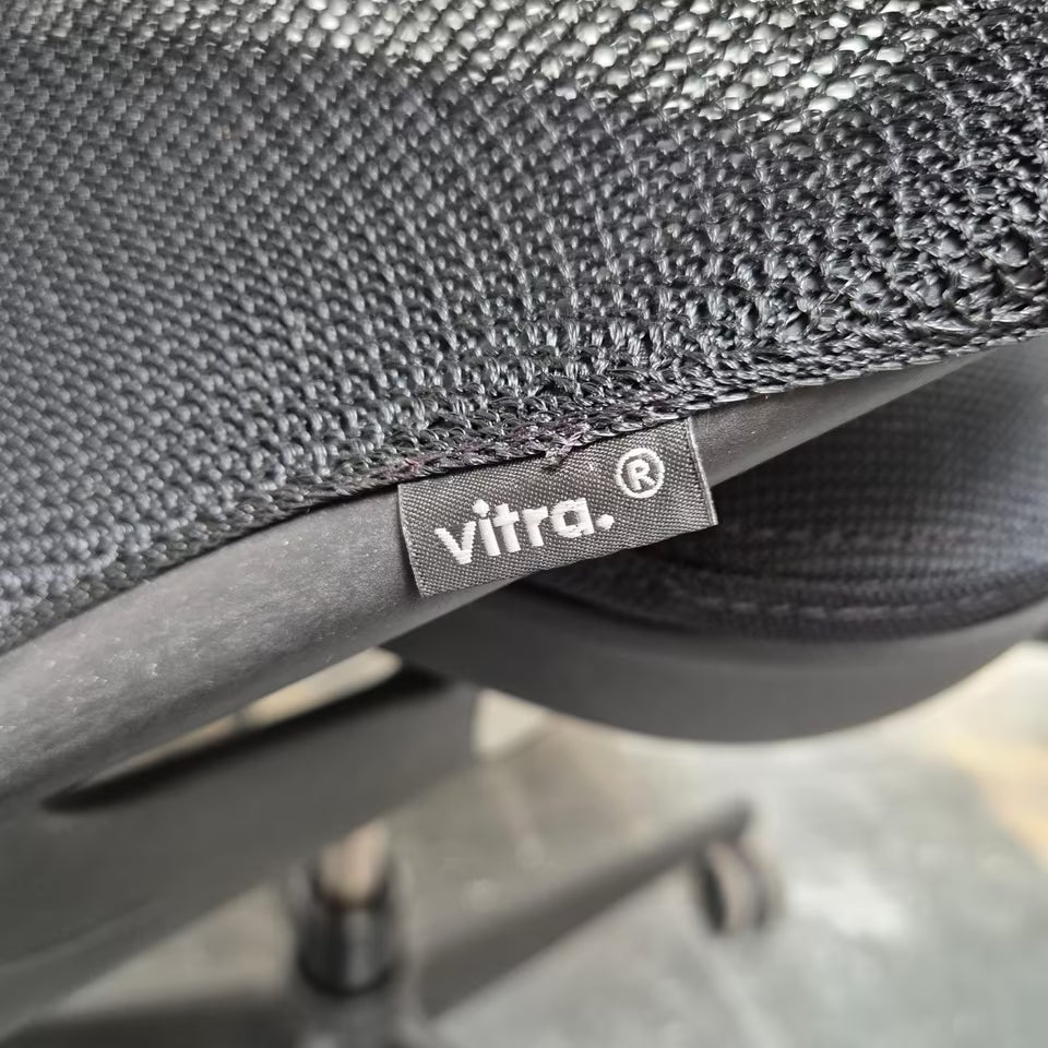 Drehstuhl Vitra Meda Chair