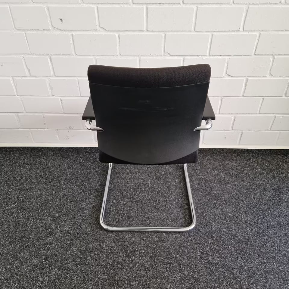 Freischwinger Sedus Black Dot