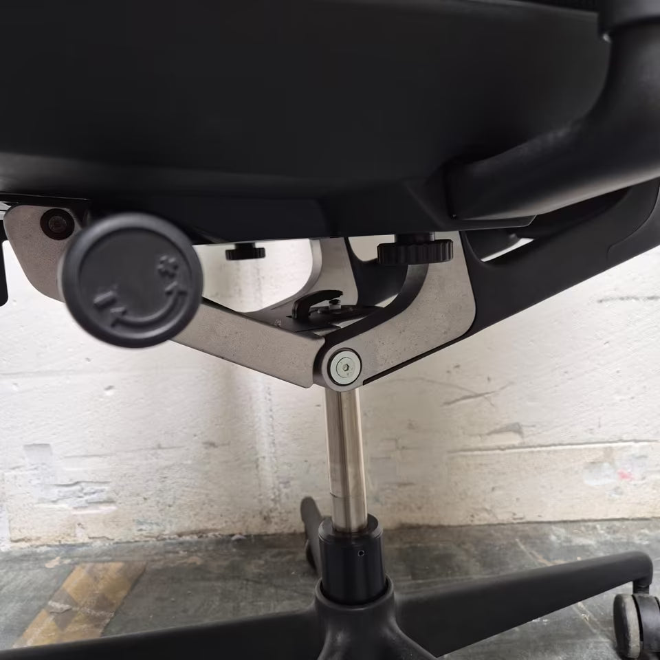 Drehstuhl Vitra Meda Chair