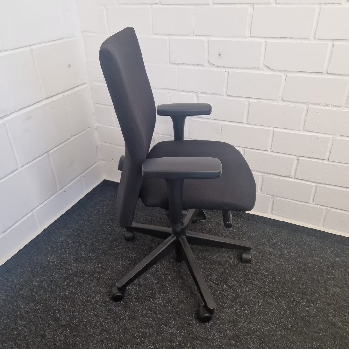 Bürodrehstuhl