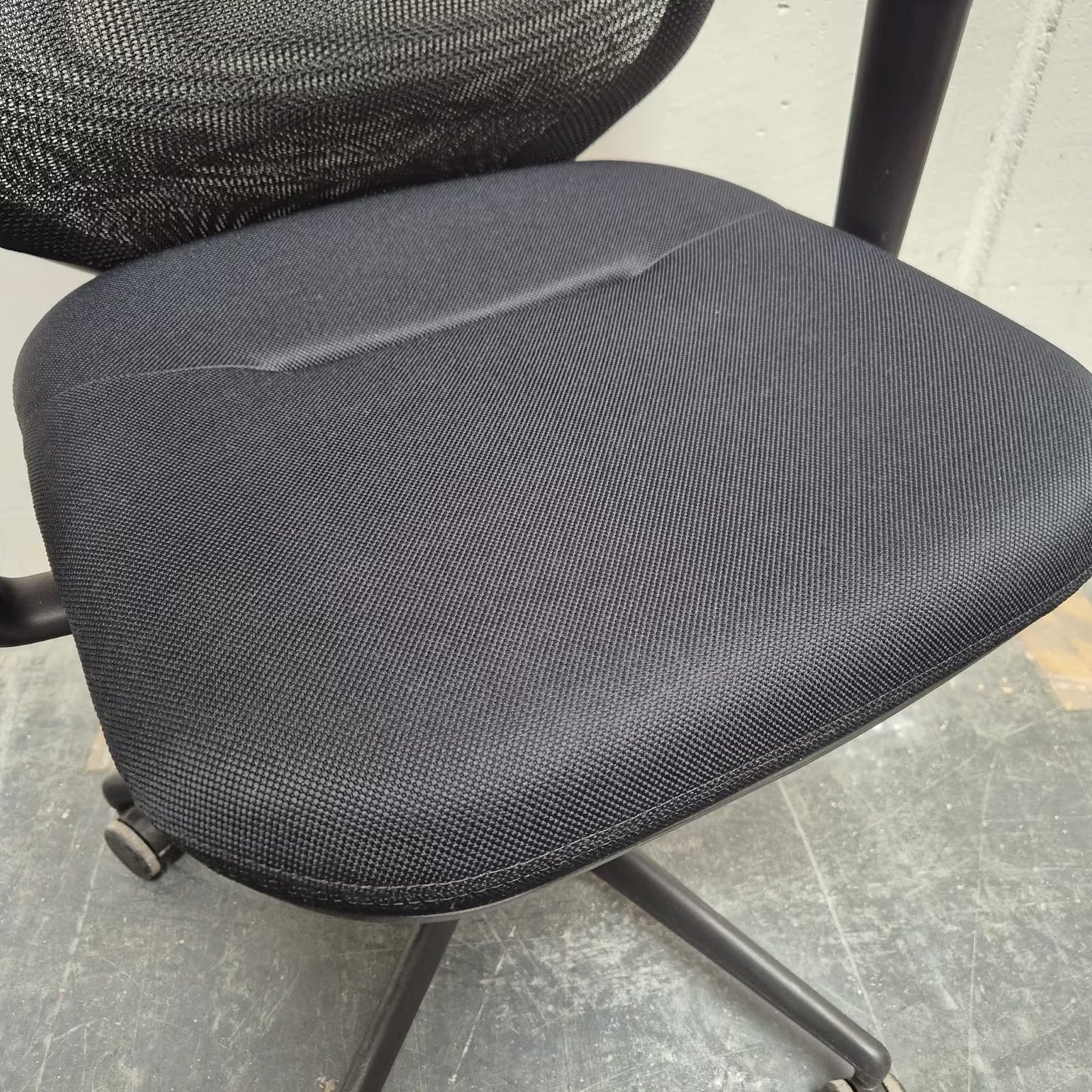 Bürodrehstuhl Vitra "Meda Chair"