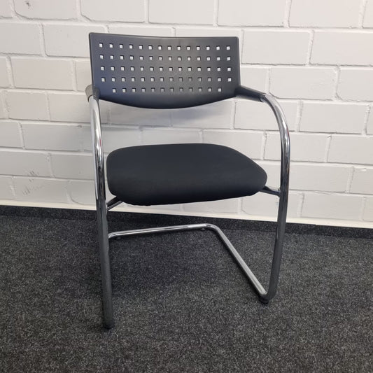Profi-Konferenzstuhl / Freischwinger – Vitra Visavis 2