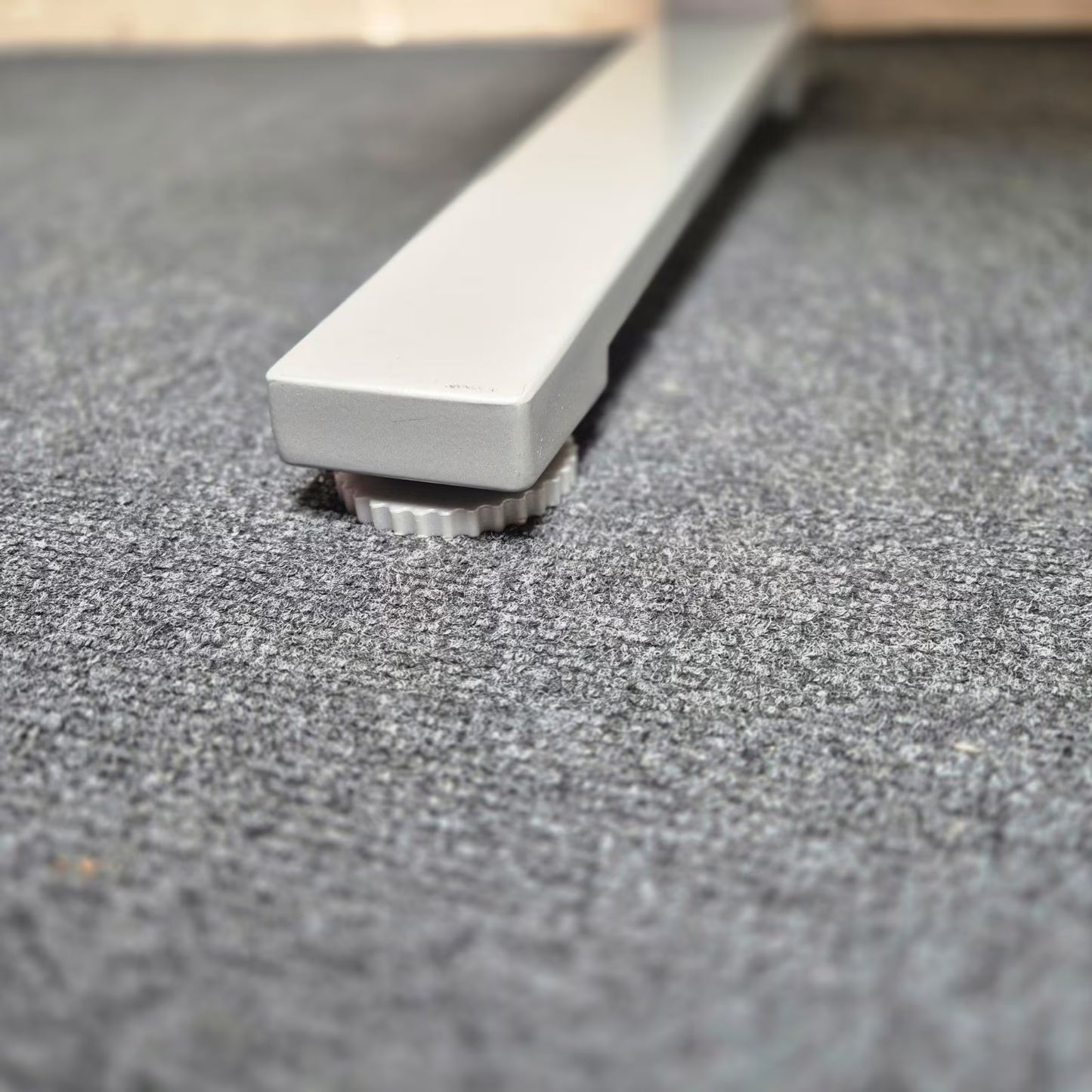 Elektrisch höhenverstellbarer Schreibtisch - Actiforce