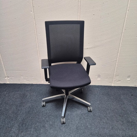 Bürodrehstuhl / Dauphin "Viasit"