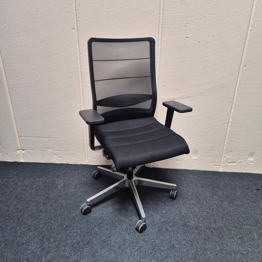 Bürodrehstuhl / Interstuhl "Air Pad"