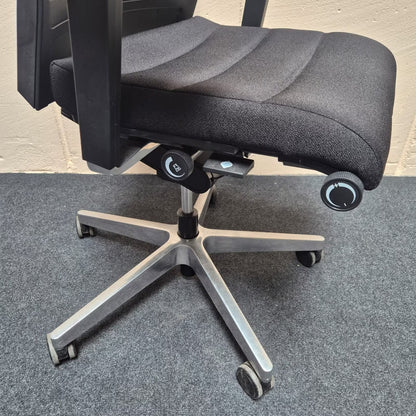 Bürodrehstuhl / Interstuhl "Air Pad"