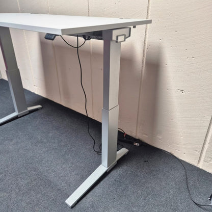 Elektrisch höhenverstellbarer Schreibtisch - Actiforce