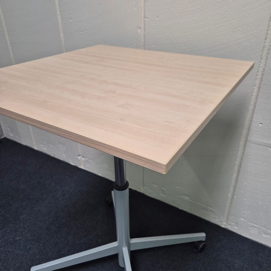 Besprechungstisch - Steelcase