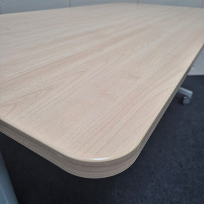 Klapptisch / Schulungstisch  - Steelcase