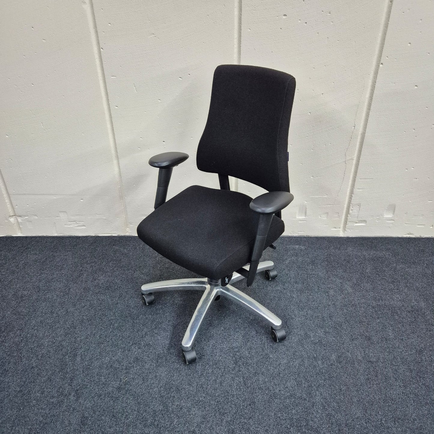 Bürodrehstuhl / RH Axia / schwarz /