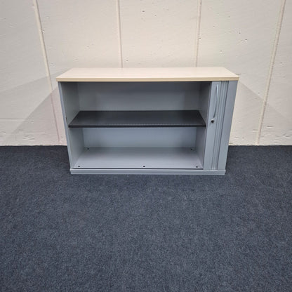 Sideboard / K & N "AD Acta" / grau / Querrolllade silbergrau / 120 cm / 2 Ordnerhöhen