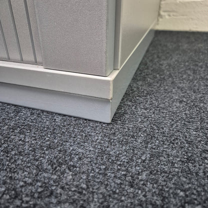 Sideboard / K & N "AD Acta" / grau / Querrolllade silbergrau / 120 cm / 2 Ordnerhöhen