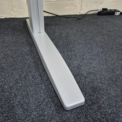 Steh-Sitz-Schreibtisch / CEKA / ahorn