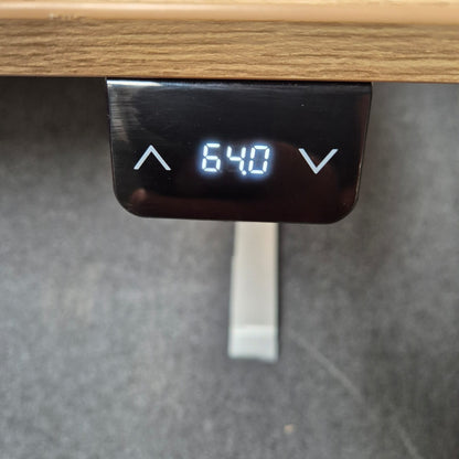 Elektrisch höhenverstellbarer Schreibtisch – Sedus Temptation
