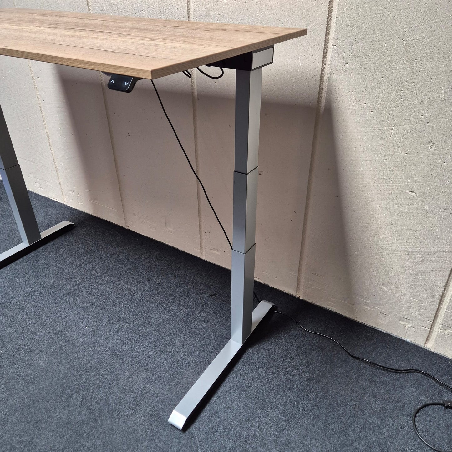 Elektrisch höhenverstellbarer Schreibtisch – Sedus Temptation