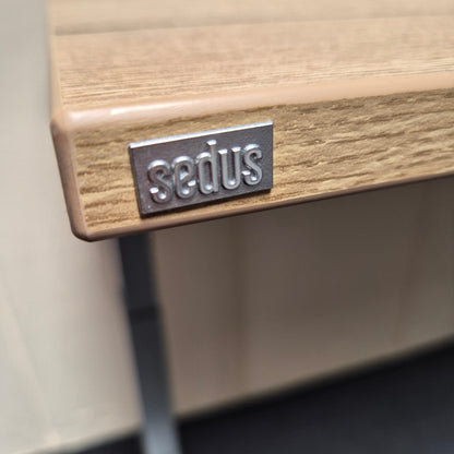 Elektrisch höhenverstellbarer Schreibtisch – Sedus Temptation