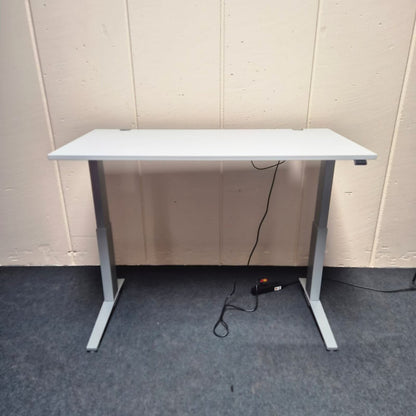 Elektrisch höhenverstellbarer Schreibtisch - Actiforce