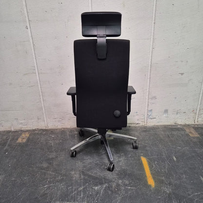Bürodrehstuhl / Dauphin "Shape"