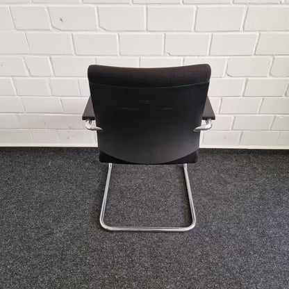 Freischwinger Sedus Black Dot