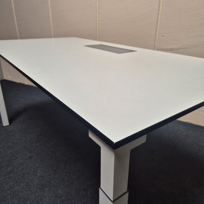 Besprechungstisch - Steelcase