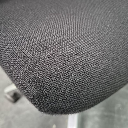 Bürodrehstuhl / Dauphin "Shape"