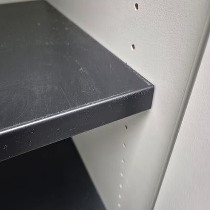 Aktenschrank / Büroschrank / Archivschrank