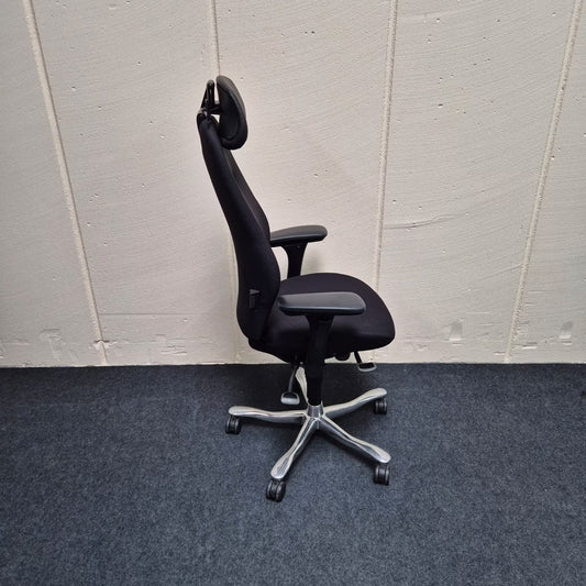 Bürodrehstuhl / Kinnarps "Plus 6000"